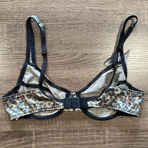 NWT - Vassarette Satin Underwire Bra - 36B - Leopard Print - Picture 2 of 4